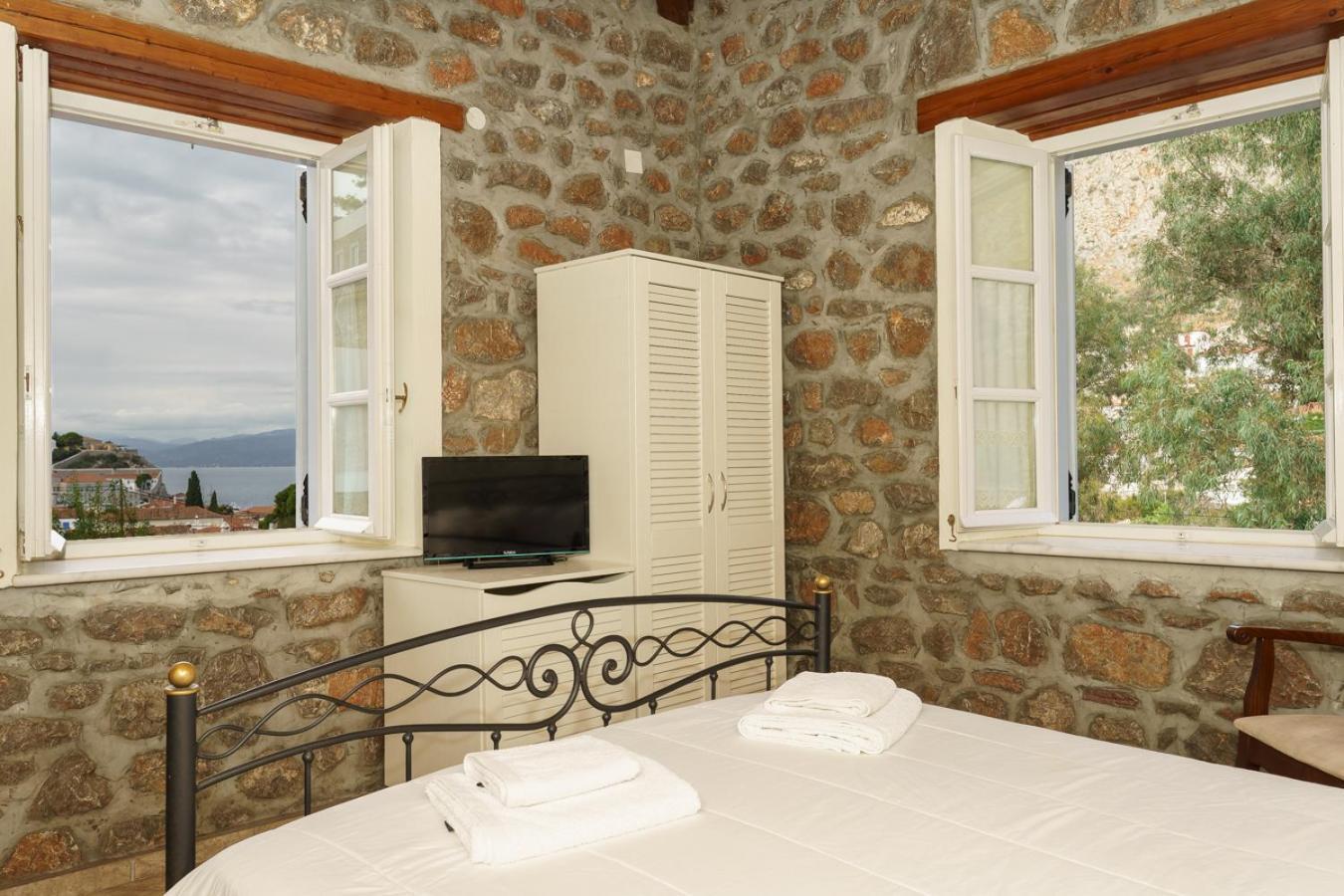 Nereids Guesthouse Hydra  Exteriér fotografie